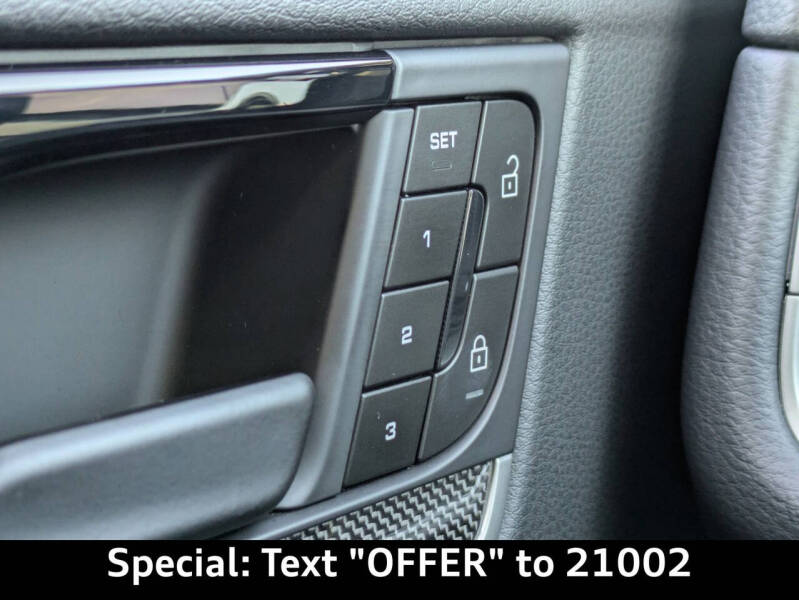 2024 Porsche Cayenne Coupe