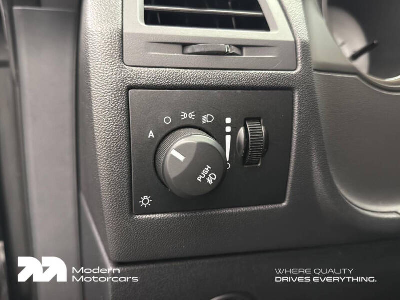 2009 Dodge Challenger SRT8