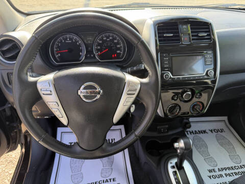 2018 Nissan Versa SV