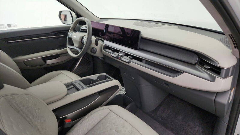 2026 Kia EV9 Wind