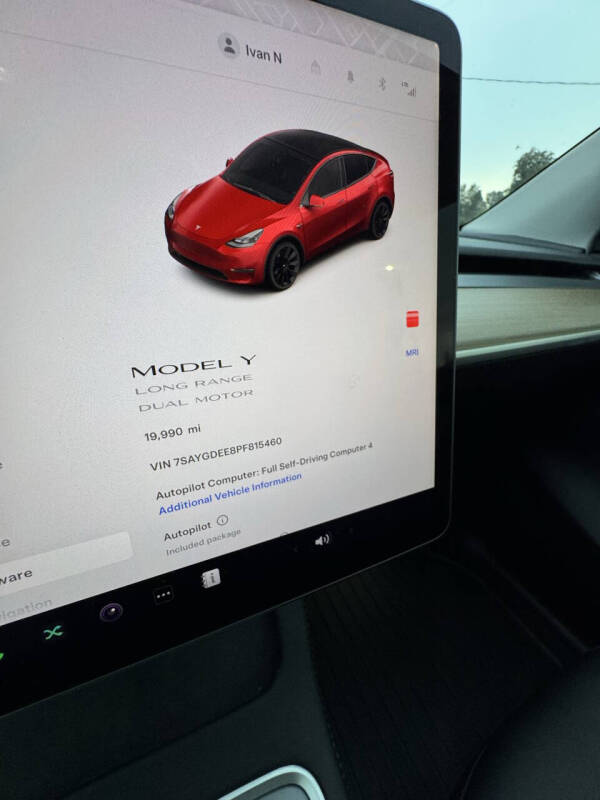 2023 Tesla Model Y Long Range