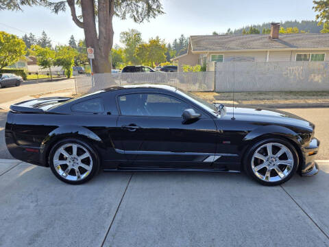 2005 Ford Mustang GT Premium