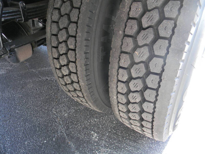 2017 International DuraStar 4300