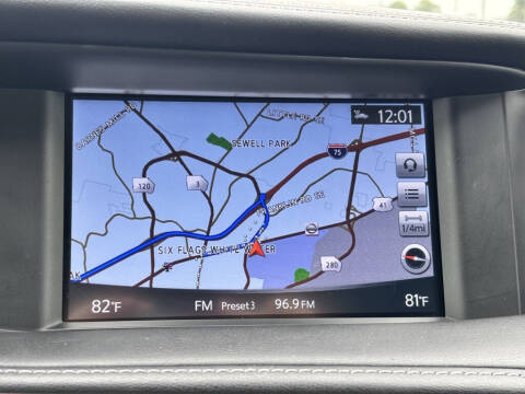 2018 Infiniti QX30 Premium