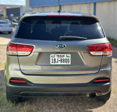 2018 Kia Sorento LX