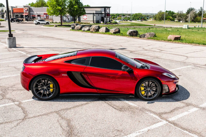 2012 McLaren MP4-12C