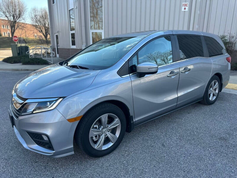 2018 Honda Odyssey for sale at AMERICAR INC in Laurel MD