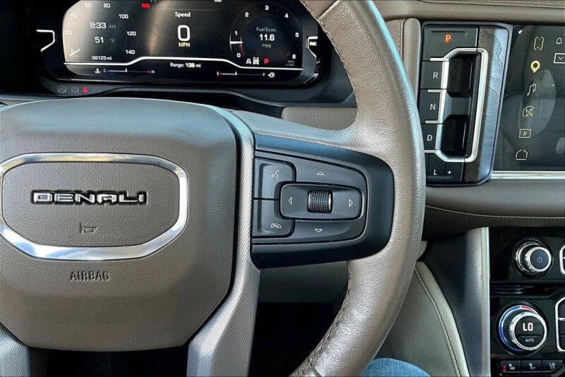 2023 GMC Yukon Denali