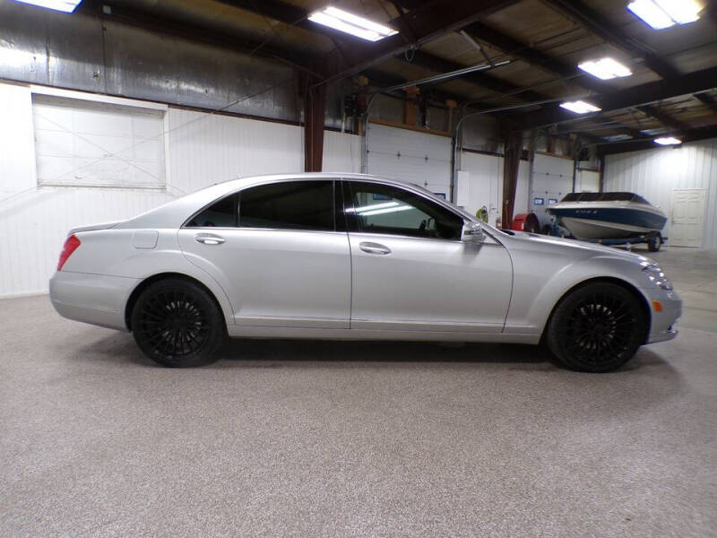 2010 Mercedes-Benz S-Class S 550 4MATIC
