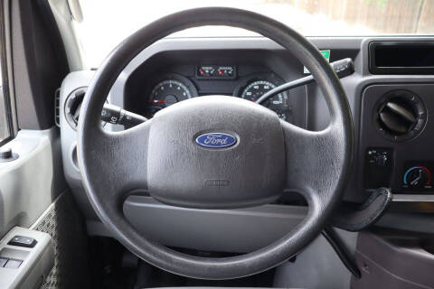 2012 Ford E-Series E-350 SD