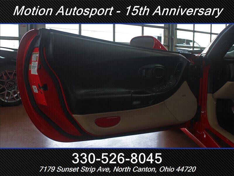 2004 Chevrolet Corvette