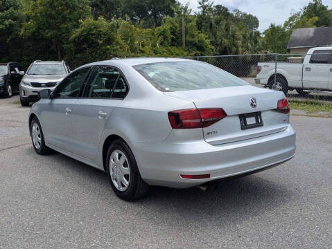 2016 Volkswagen Jetta