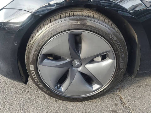 2019 Tesla Model 3 Performance