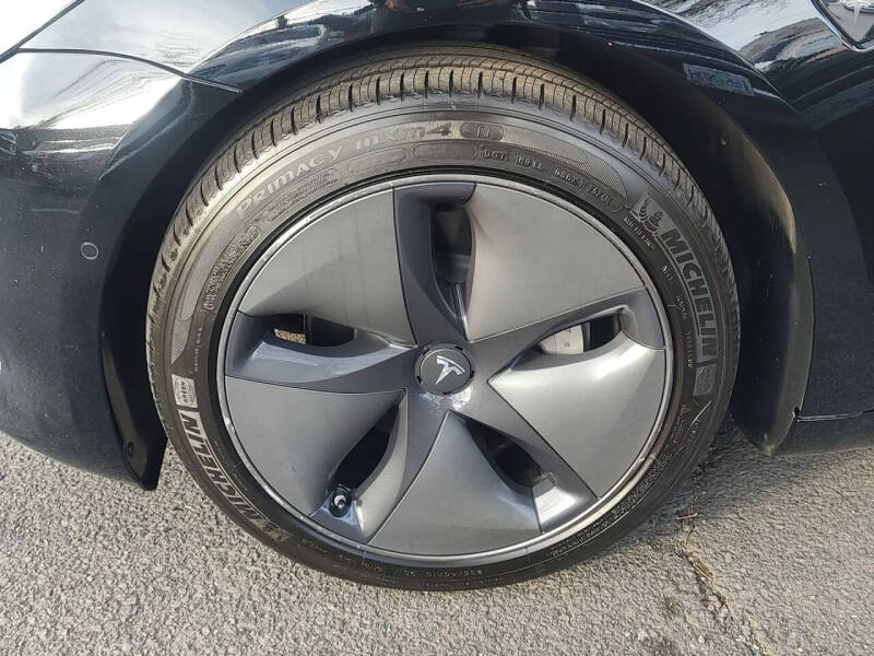 2019 Tesla Model 3 Performance