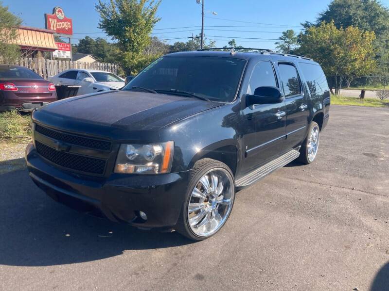 2007 Chevrolet Suburban for sale at Auto Mart Rivers Ave in North Charleston SC