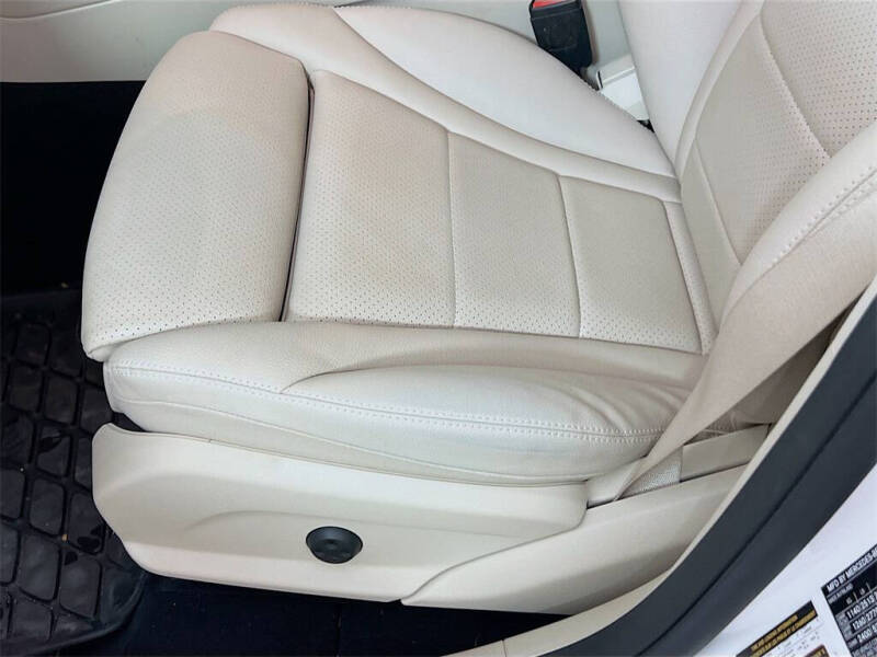 2022 Mercedes-Benz GLC GLC 300 4MATIC