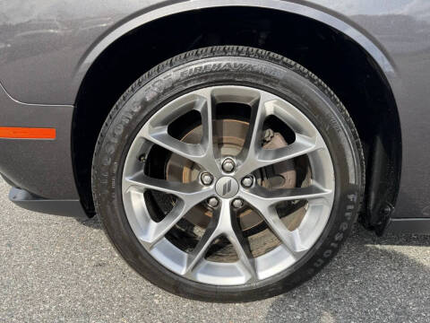 2020 Dodge Challenger SXT