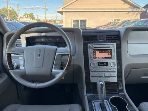 2008 Lincoln Navigator