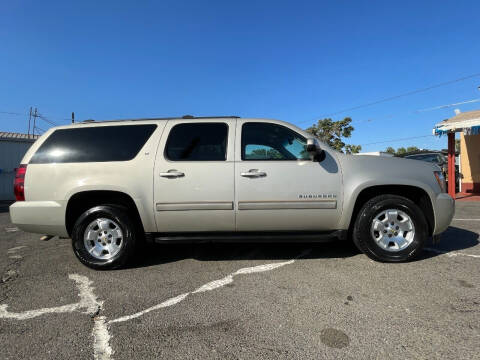 2013 Chevrolet Suburban LT