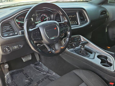 2021 Dodge Challenger SXT