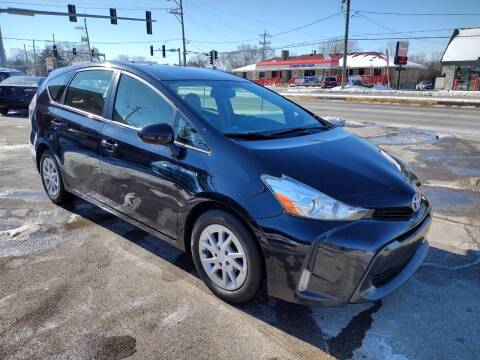 2016 Toyota Prius v for sale at GLOBAL AUTOMOTIVE in Grayslake IL