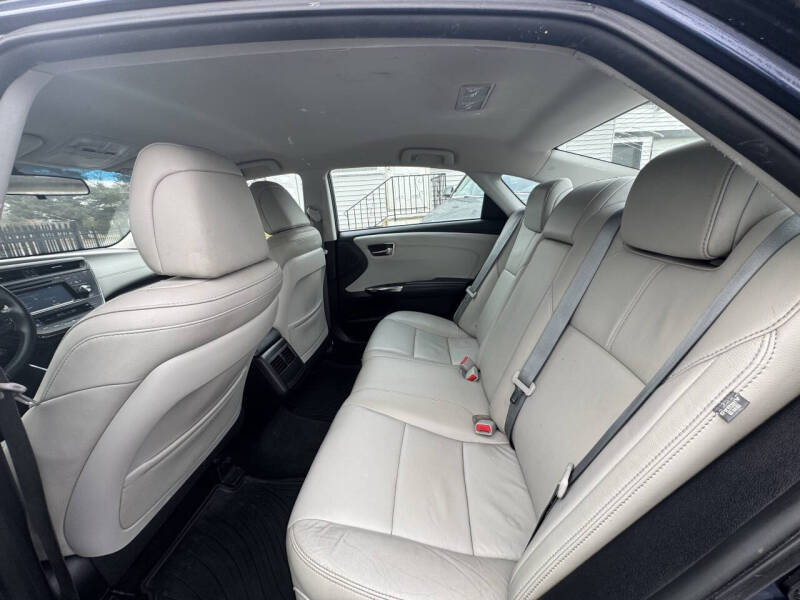 2016 Toyota Avalon XLE