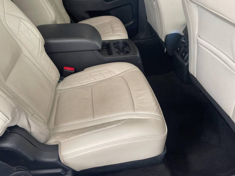 2019 Ford Explorer Platinum