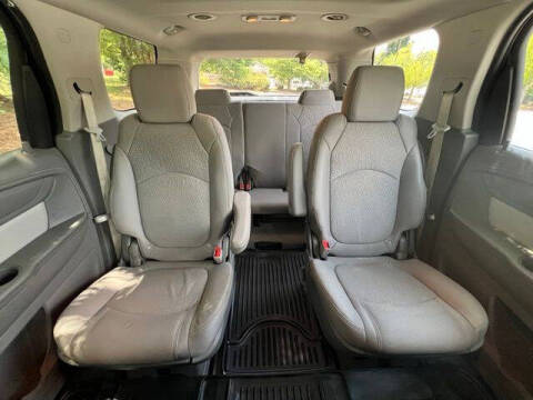 2016 GMC Acadia SLE-2