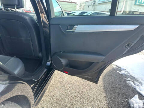 2010 Mercedes-Benz C-Class