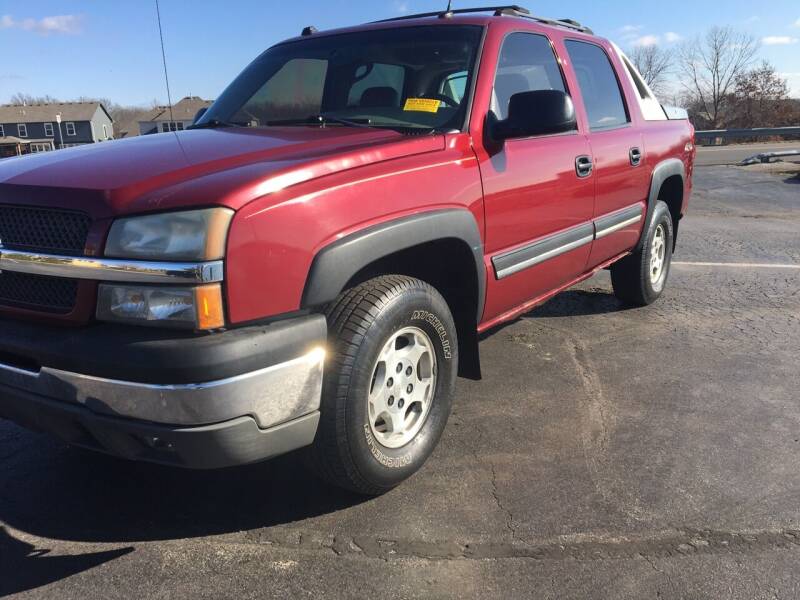2004 Chevrolet Avalanche for sale at Nice Cars in Pleasant Hill MO