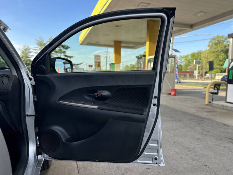 2013 Scion xD