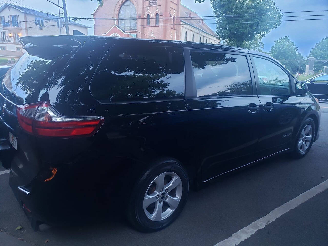 2020 Toyota Sienna for sale at Q Cars Auto in Jersey City, NJ