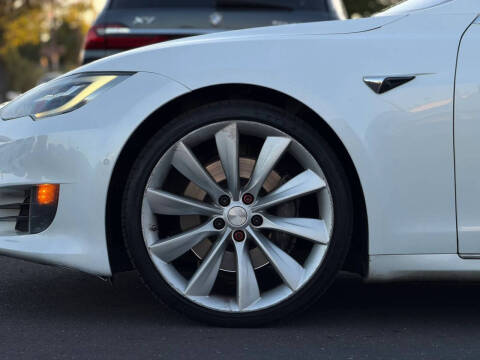2016 Tesla Model S