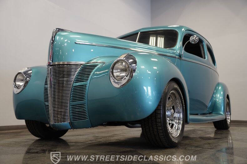 1940 Ford Deluxe