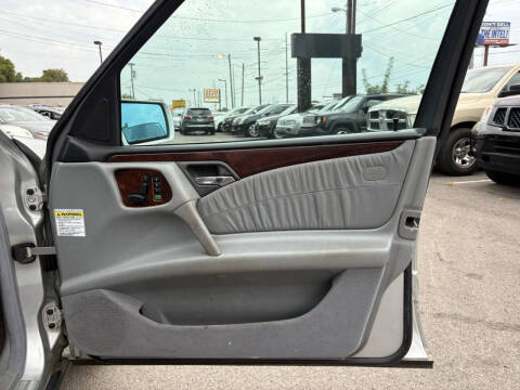 1999 Mercedes-Benz E-Class E 320