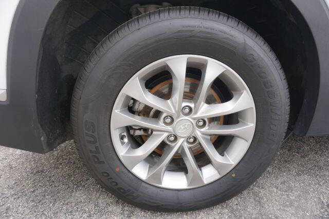 2019 Hyundai Santa Fe SE 2.4L