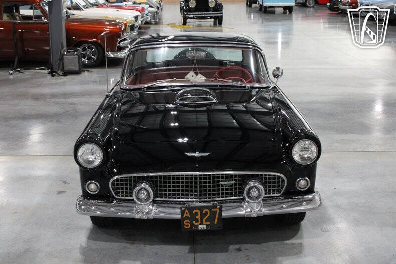 1956 Ford Thunderbird