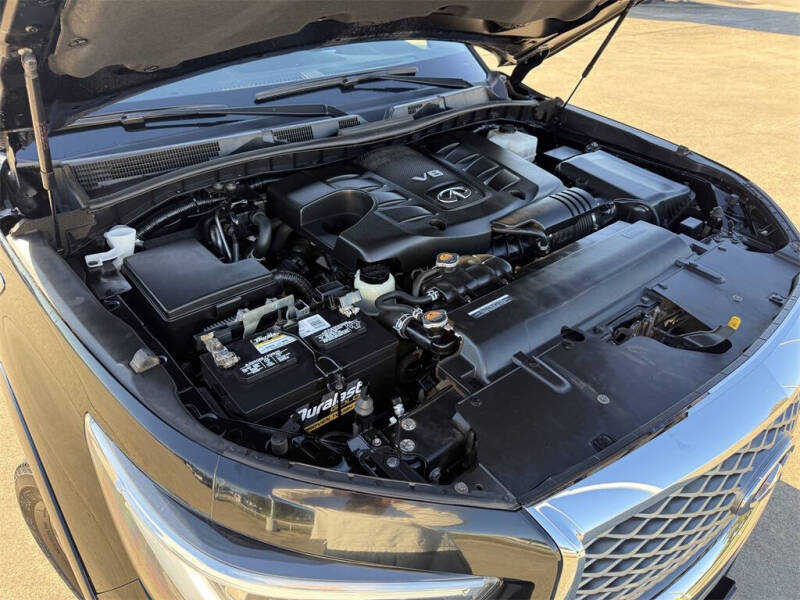 2022 Infiniti QX80 Luxe