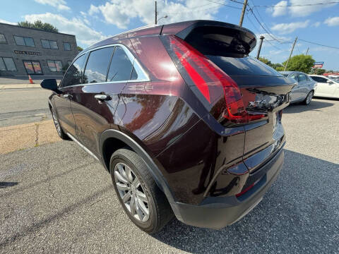 2020 Cadillac XT4 Premium Luxury