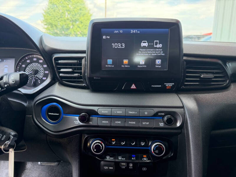 2019 Hyundai Veloster 2.0L