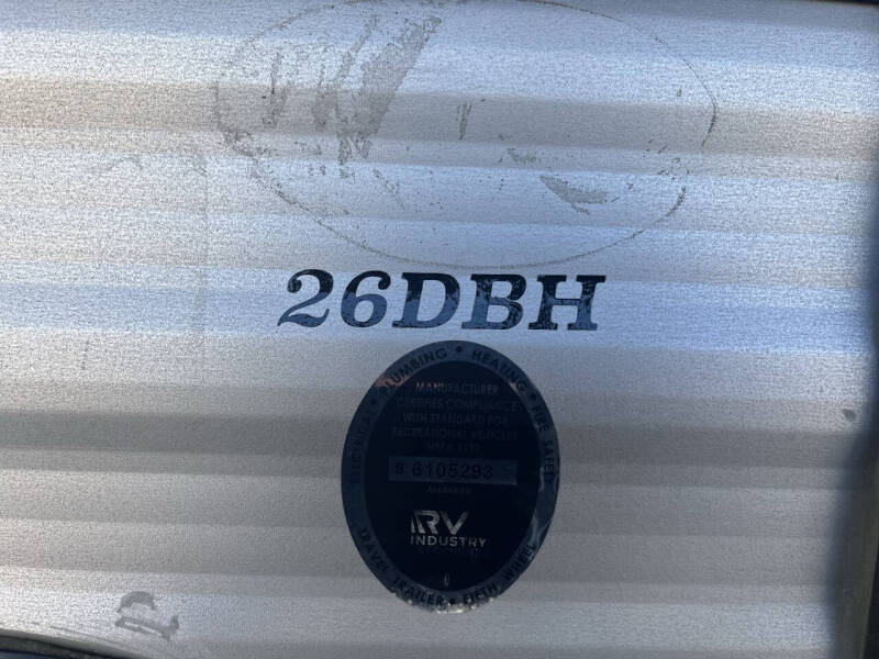 2021 Cherokee Grey Wolf Limited 26DBH