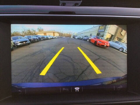 2018 Jaguar XE 35t R-Sport