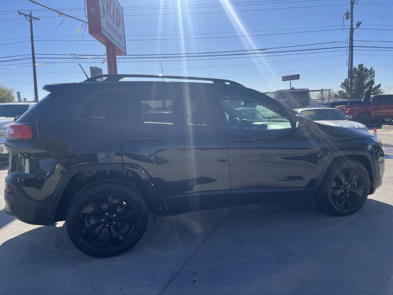 2016 Jeep Cherokee Latitude Altitude