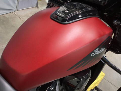 2024 Indian CHALLENGER DARK HORSE WITH POW