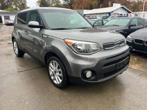 2018 Kia Soul for sale at Auto Space LLC in Norfolk VA