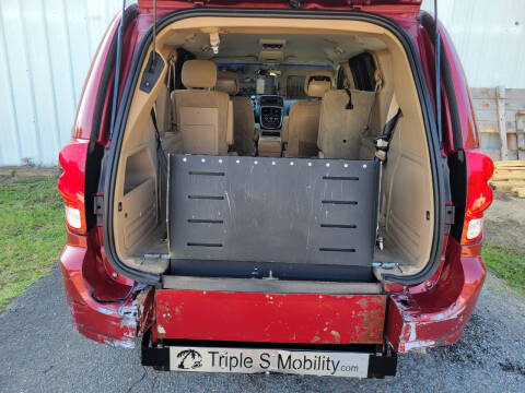 2014 Dodge WHEELCHAIR VAN