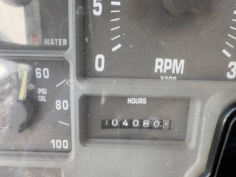 2001 International 4900