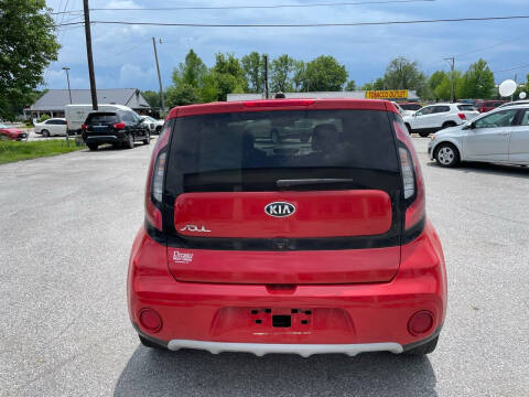 2019 Kia Soul +