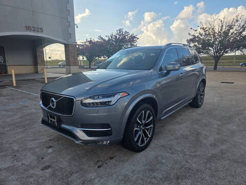 2016 Volvo XC90 T6 Momentum