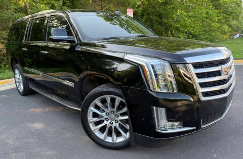 2018 Cadillac Escalade ESV Luxury